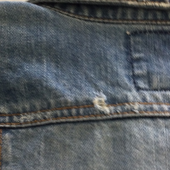 Old Navy Jean Jacket size M buttons front cuffs & back washable color blue #584 - Picture 10 of 10